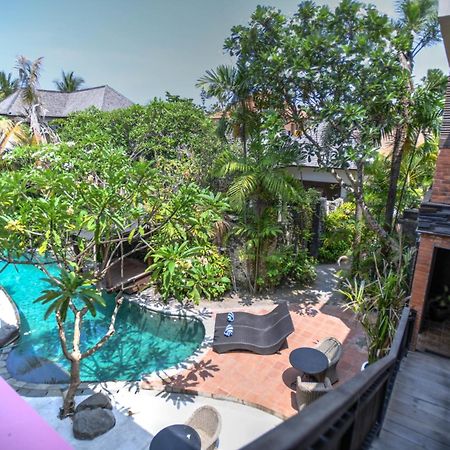 Melo Suites Hotel เซมินยัค ภายนอก รูปภาพ