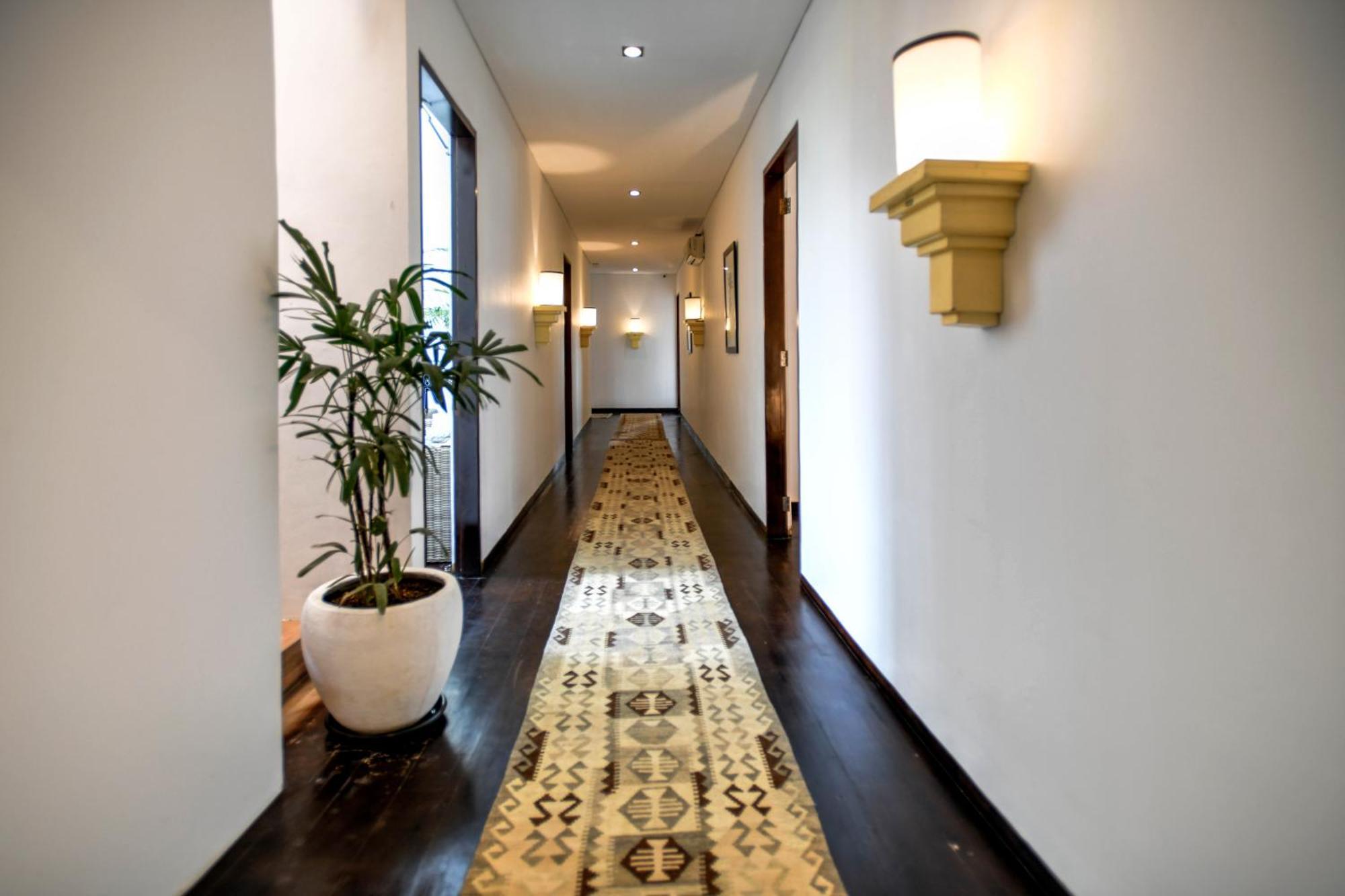 Melo Suites Hotel เซมินยัค ภายนอก รูปภาพ