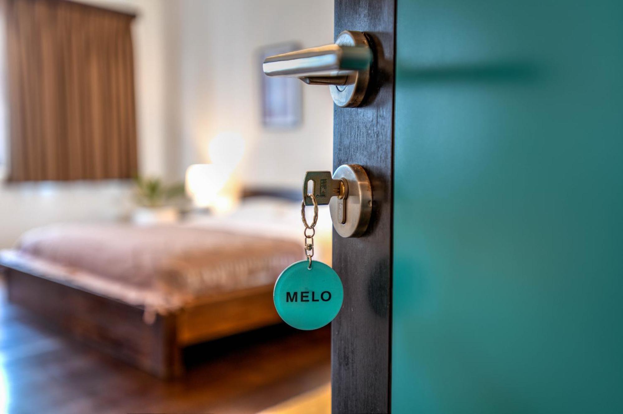 Melo Suites Hotel เซมินยัค ภายนอก รูปภาพ